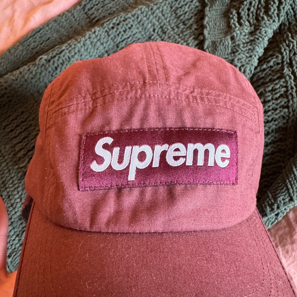 Supreme Packable Earflap Camp Cap Burgundy - Picture 3 of 6